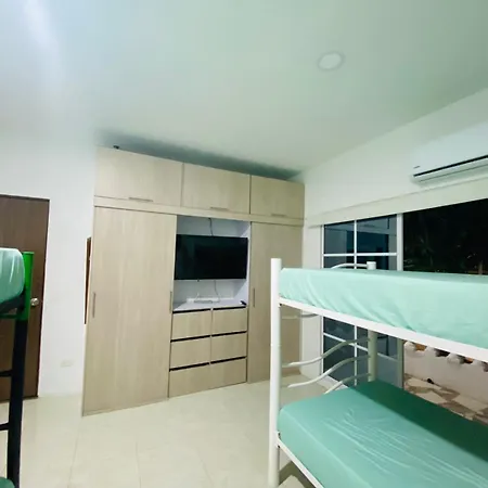 Habitaciones Y Aptos Isabella Santa Marta  Exterior photo