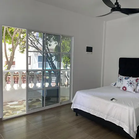 Habitaciones Y Aptos Isabella Santa Marta  Exterior photo