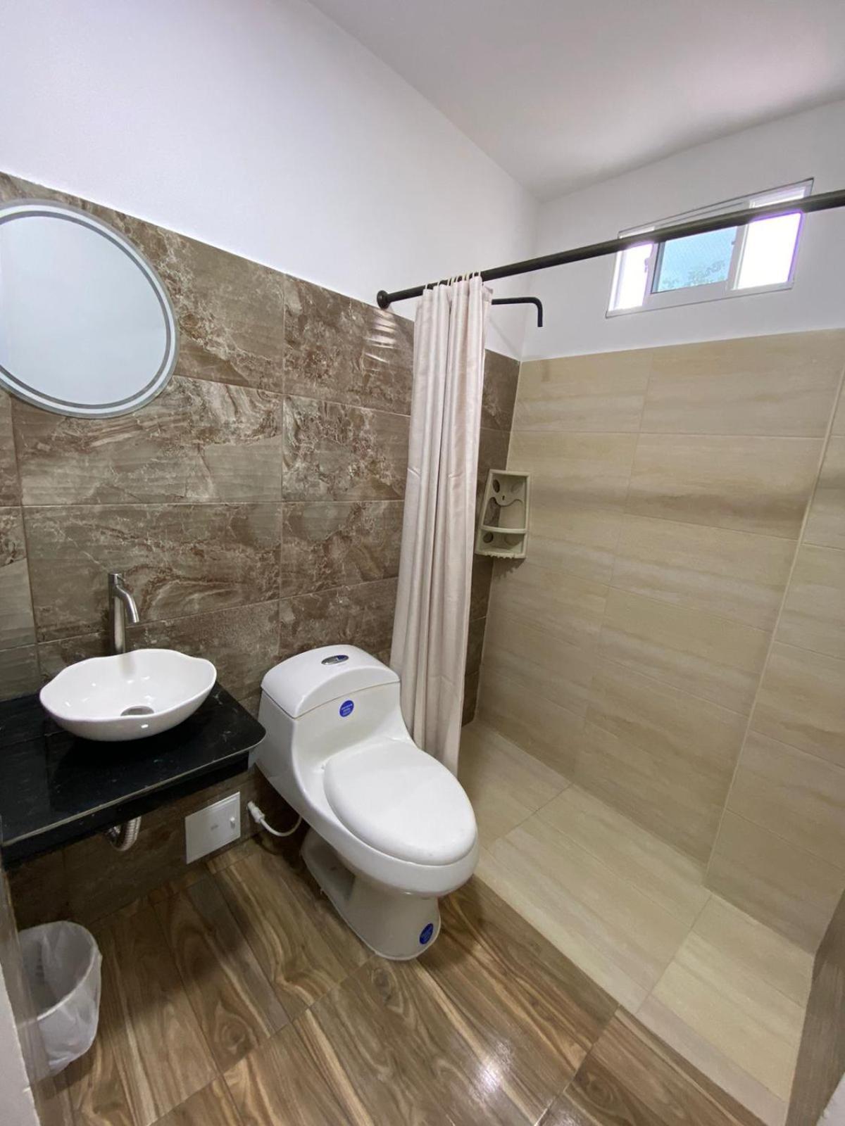 Habitación en casa particular Y Aptos Isabella Santa Marta (Magdalena)